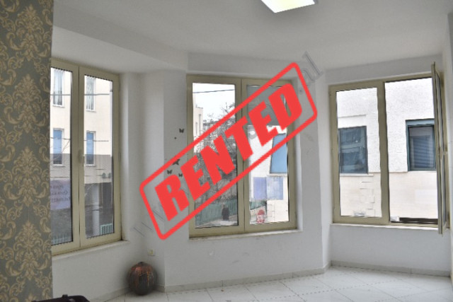 Office space for rent in Vllazen Huta street in Tirana.&nbsp;
The environment it is positioned on t